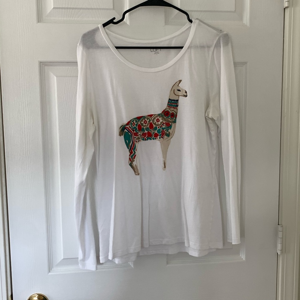 Long sleeved T shirt